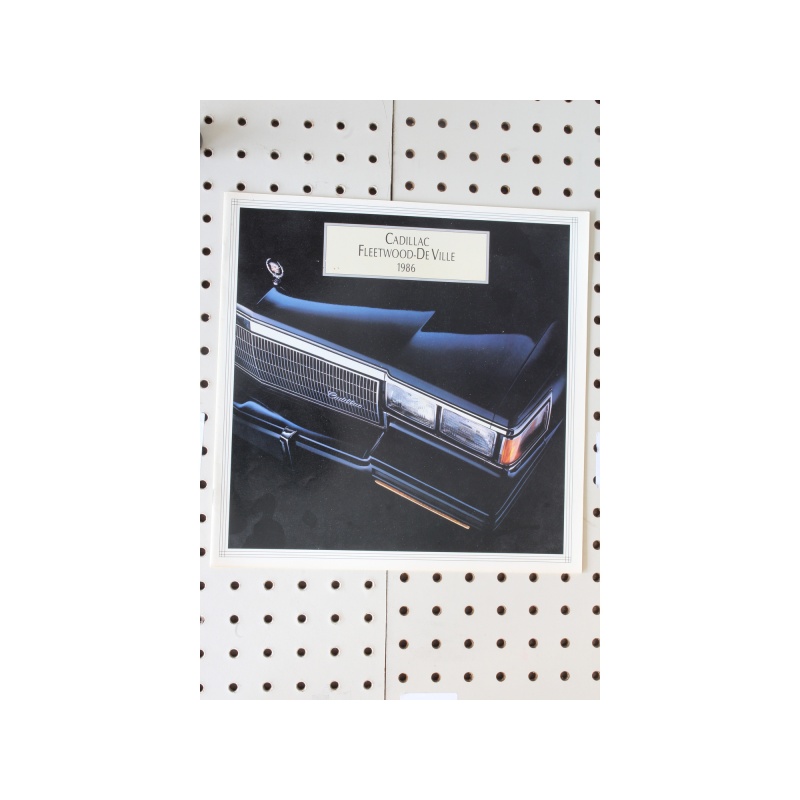 1986 Cadillac Fleetwood Brochure DeVille 11 Pages