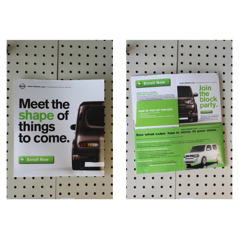 2009 Nissan Cube Custom Fold up cube display