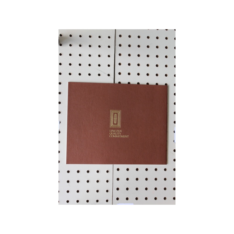 1986 Lincoln  Booklet The Legend of Lincoln 31 Pages