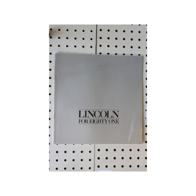 1981 Lincoln  Brochure Product Line-Up  11 Pages