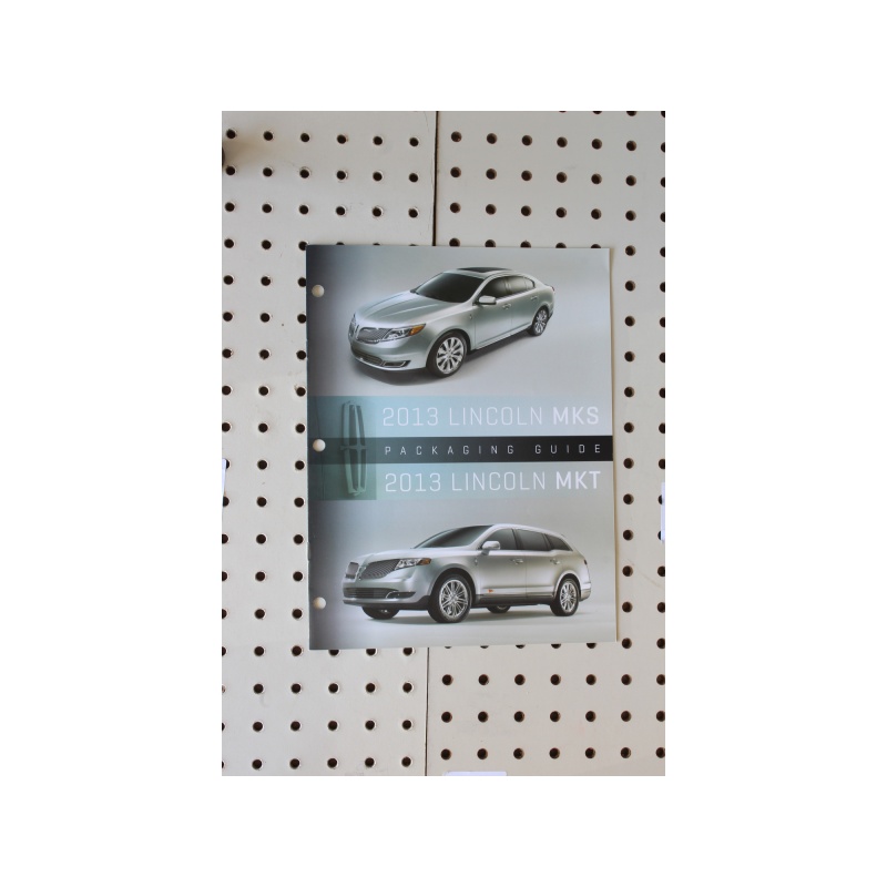 2013 Lincoln MKS Brochure MKT 7 Pages
