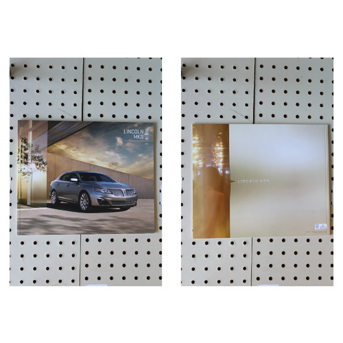 2012 Lincoln MKS Brochure