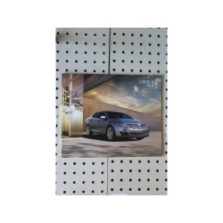 2012 Lincoln MKS Brochure