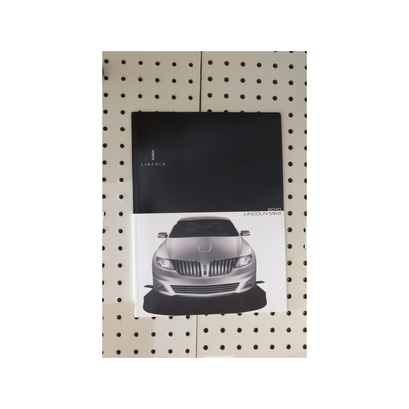 2010 Lincoln MKS Brochure