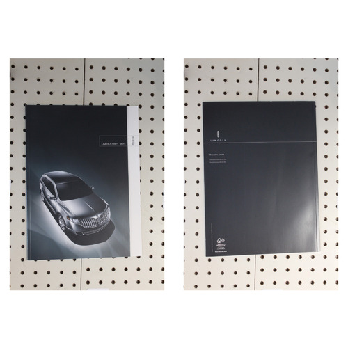 2011 Lincoln MKT Brochure