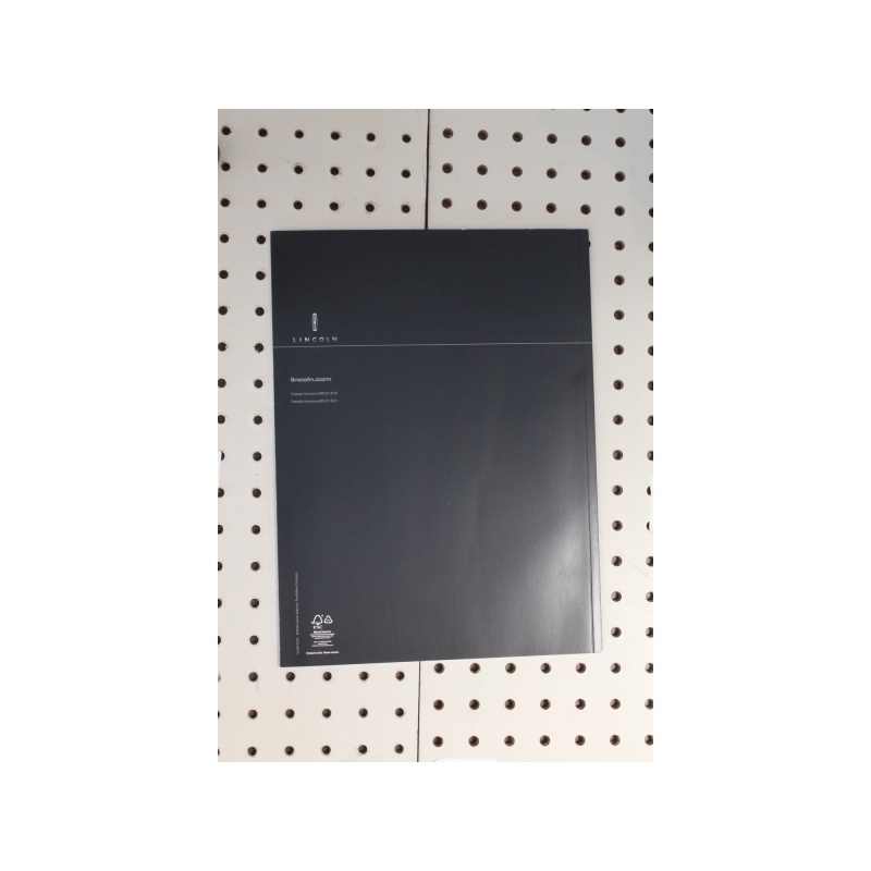 2011 Lincoln MKT Brochure