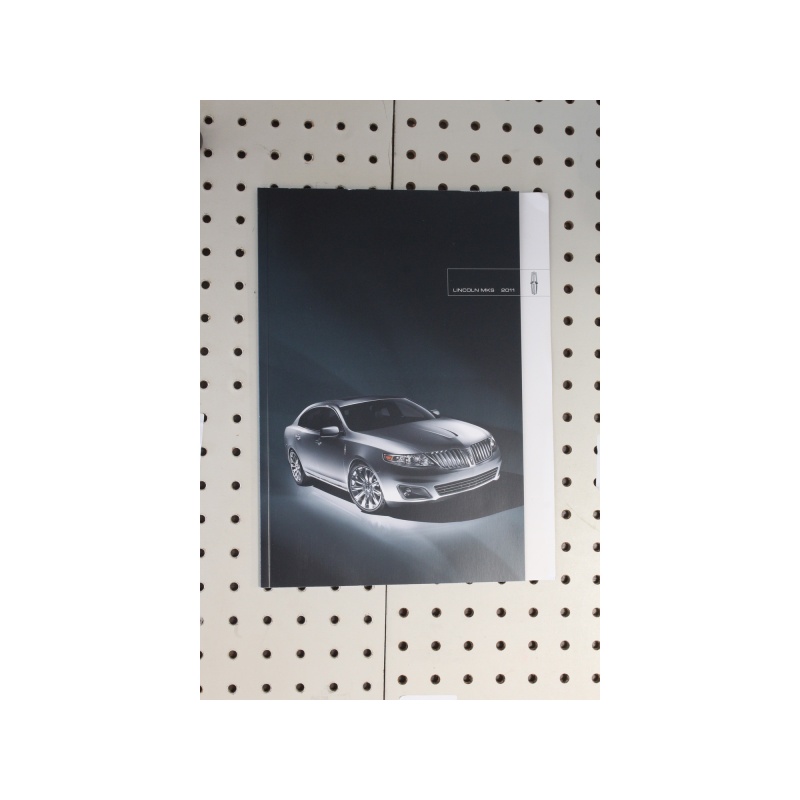 2011 Lincoln MKS Brochure