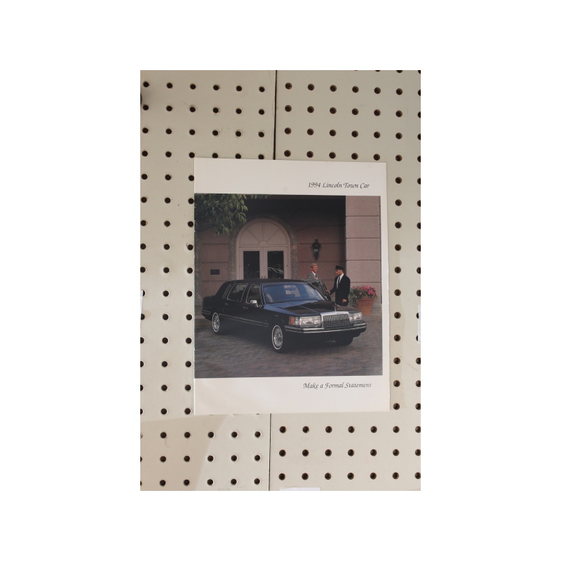 1994 Lincoln Town Car Brochure