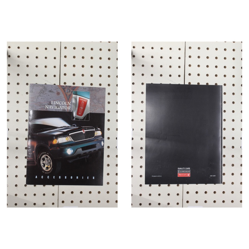 2009 Lincoln Navigator Brochure Accessories  10 Pages