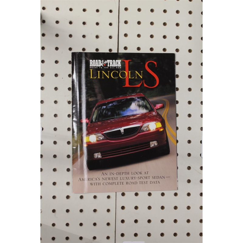 2000 Lincoln LS Magazine Road & Track  40 Pages