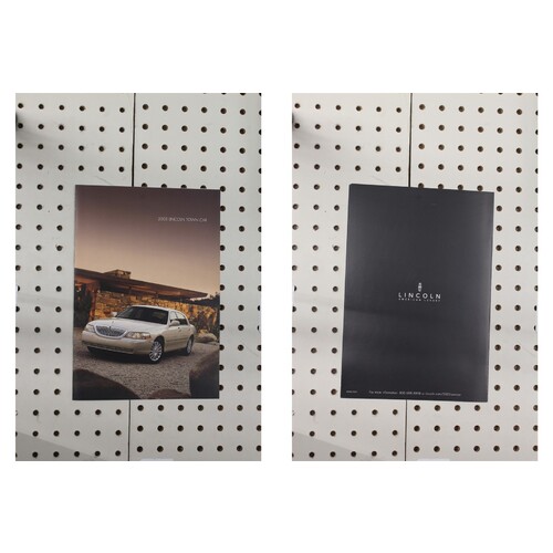 2003 Lincoln Town Car Flyer(Bifold)
