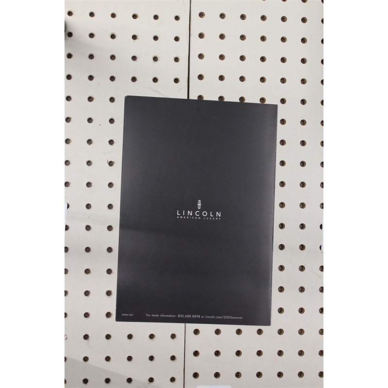 2003 Lincoln Town Car Flyer(Bifold)