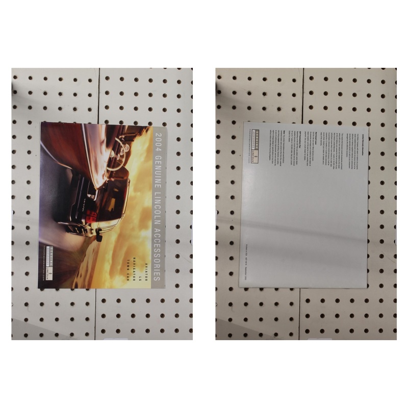 2004 Lincoln  Booklet Accessories  17 Pages