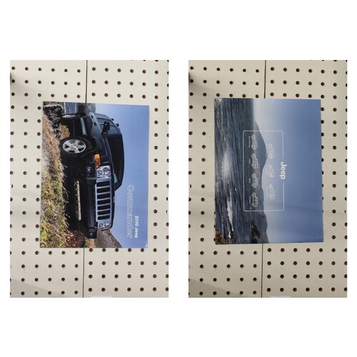 2010 Jeep Commander Brochure