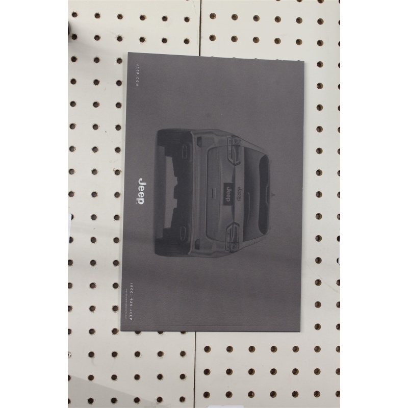 2017 Jeep Grand Cherokee Brochure