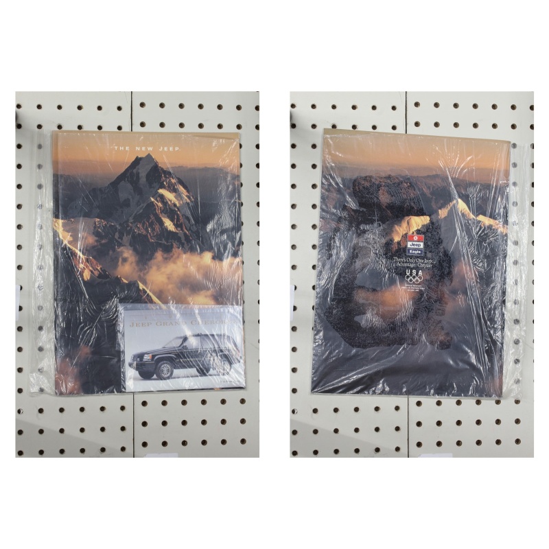 1993 Jeep Grand Cherokee Brochure  & card