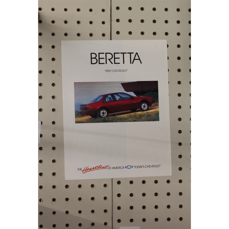 1989 Chevrolet Beretta Brochure  5 Pages