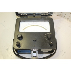 WESTON INSTRUMENT MODEL 622 THERMO VOLT METER VOLTMETER