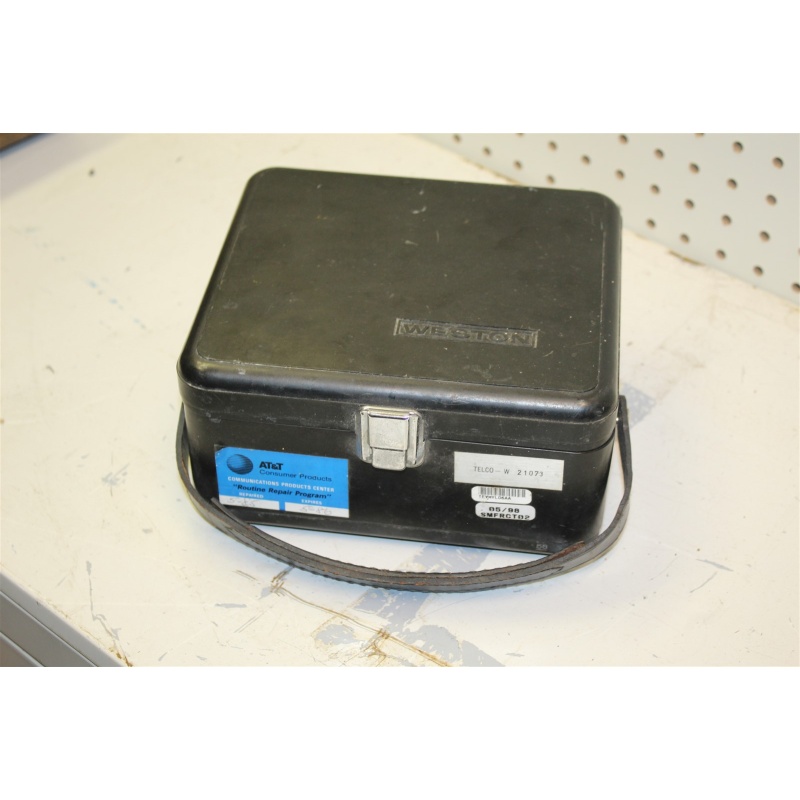 WESTON INSTRUMENT MODEL 622 THERMO VOLT METER VOLTMETER