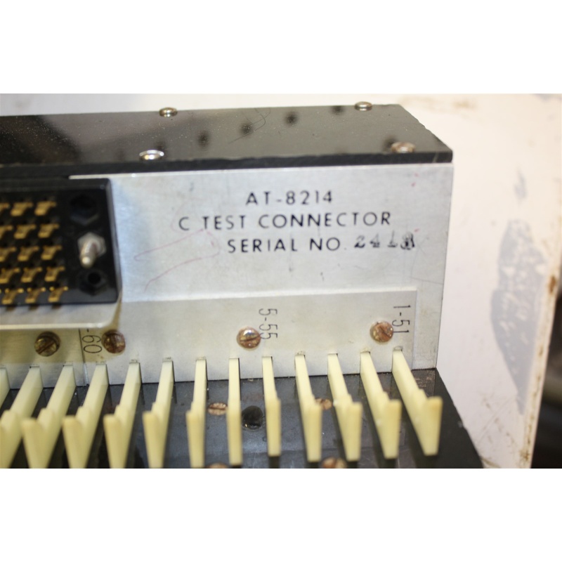 AT-8214 C Test Connector in AT-8230 Connector Case - Bell Atlantic