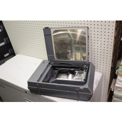 3M 2000 Portable Folding Briefcase Overhead Projector 2000 AG