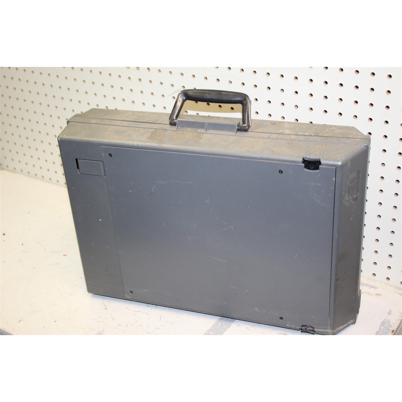 3M 2000 Portable Folding Briefcase Overhead Projector 2000 AG