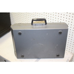 3M 2000 Portable Folding Briefcase Overhead Projector 2000 AG