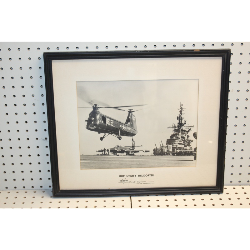 19 x 16 Framed Picture HUP UTILITY HELICOPTER VERTOL
