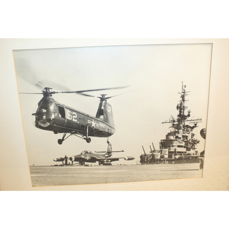 19 x 16 Framed Picture HUP UTILITY HELICOPTER VERTOL