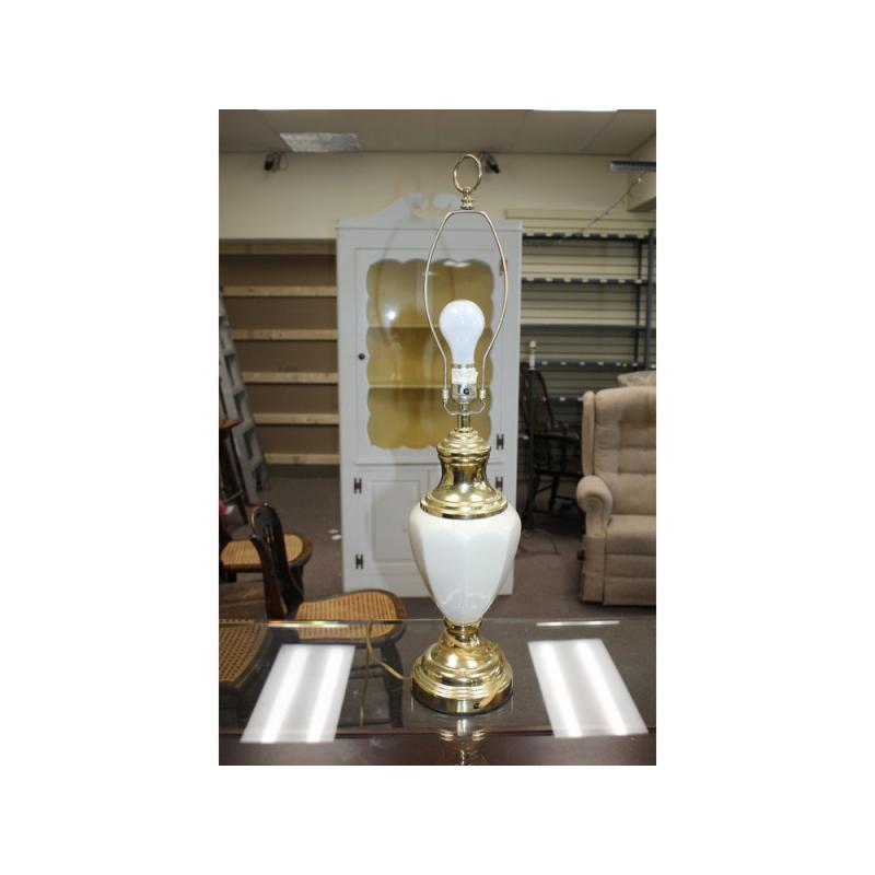 30" Tall Lamp - Very nice porcelain vase with brass accent