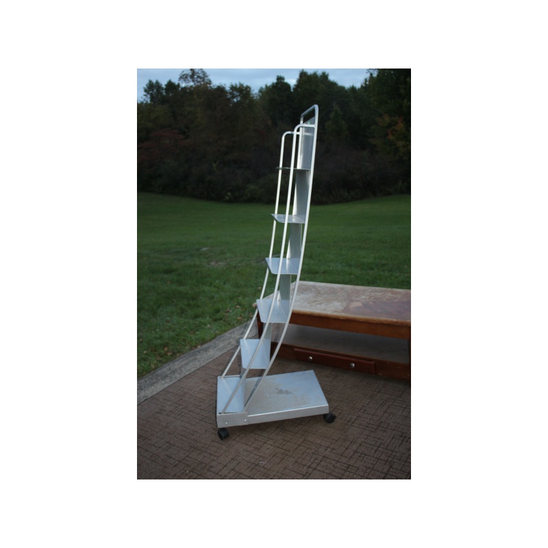 All Metal Store Display Rack on Wheels