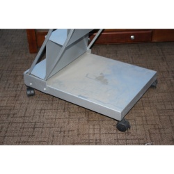 All Metal Store Display Rack on Wheels