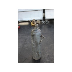 Antique Vintage Prest-O-Lite Torch Acetylene Tank with Type R-411-B Regulator