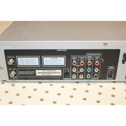GoVideo DV1130 DVD-VCR Combo