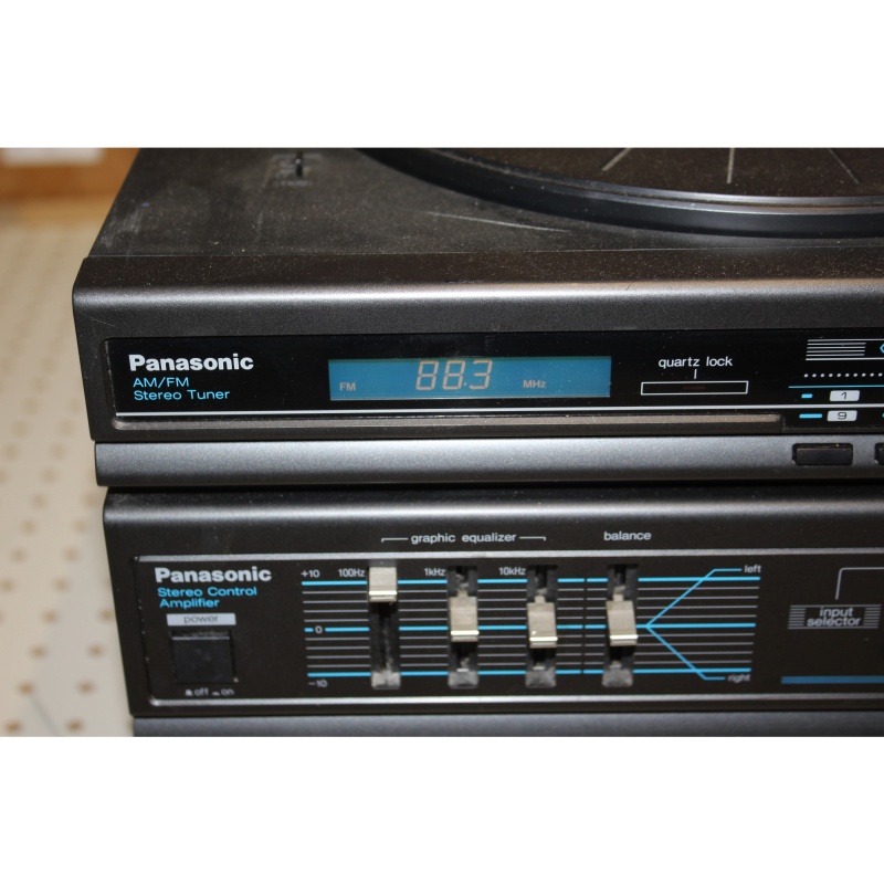 Panasonic SG-H10 Stereo Music System Record Cassette AM/FM Radio Missing Cover