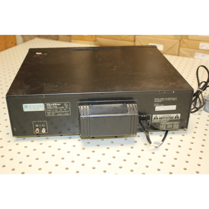 Quasar CD892 5-Disc Compact Disc Changer & Player MASH