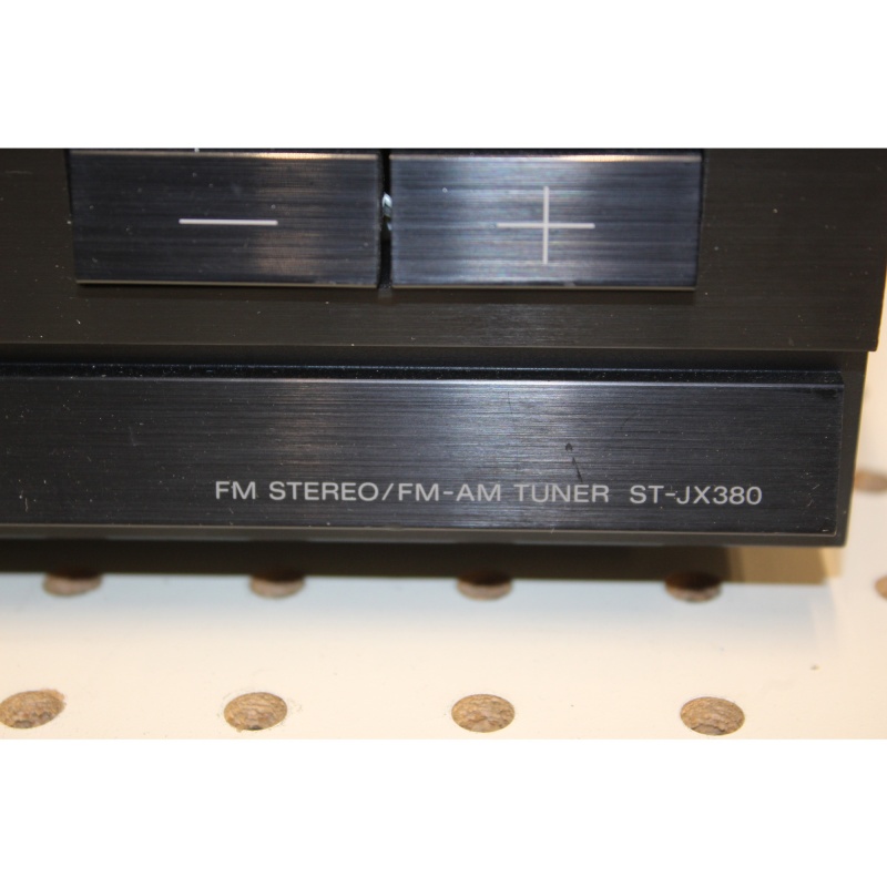 SONY ST-JX380 FM STERO AM FM TUNER QUARTZ LOCK DIGITAL SYNTHESIZER 25 PRESET