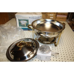 Update International DC-4/GB Stainless Steel Gold-Accented Chafer, Round 4-Quart