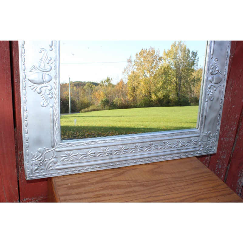 Very Decorative - 32.5" x 26.5" Hanging Mirror - Excellent Condition