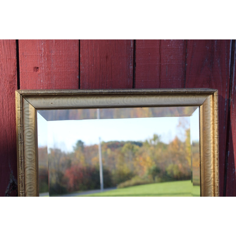 Very Nice 22" x 28" Vintage Gold Frame Mirror