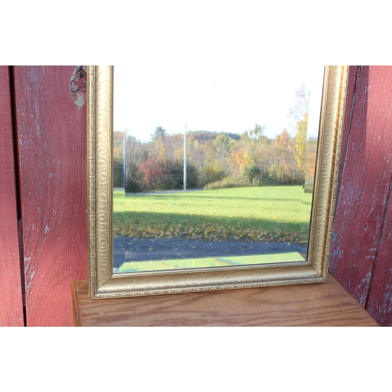 Very Nice 22" x 28" Vintage Gold Frame Mirror