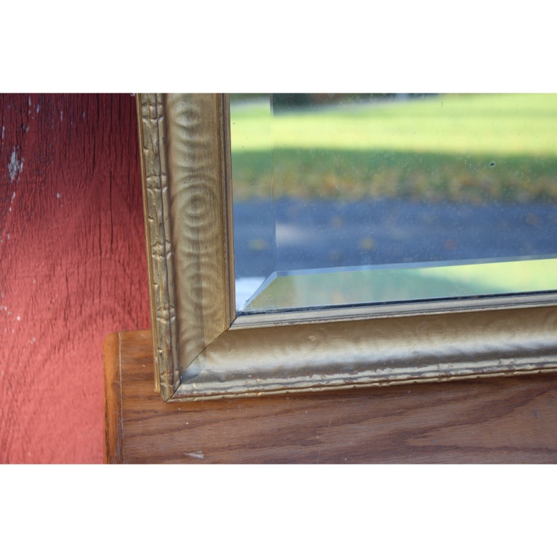 Very Nice 22" x 28" Vintage Gold Frame Mirror