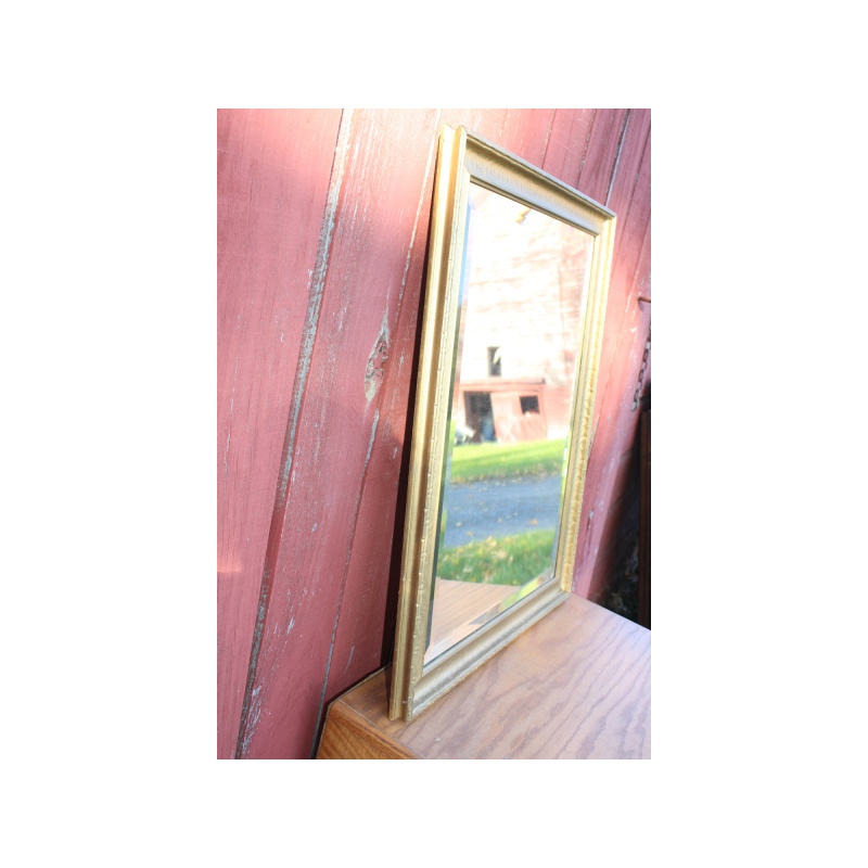 Very Nice 22" x 28" Vintage Gold Frame Mirror