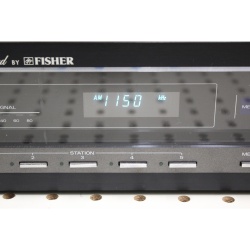 Vintage Fisher Tuner FM-660 Studio Standard AM FM Stereo Synthesizer Tuner