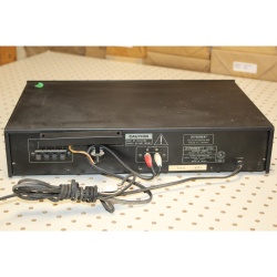 Vintage Fisher Tuner FM-660 Studio Standard AM FM Stereo Synthesizer Tuner