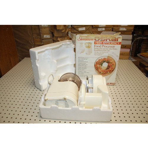 Vintage Sunbeam Oskar Electric Food Processor MODEL 14081 In Box
