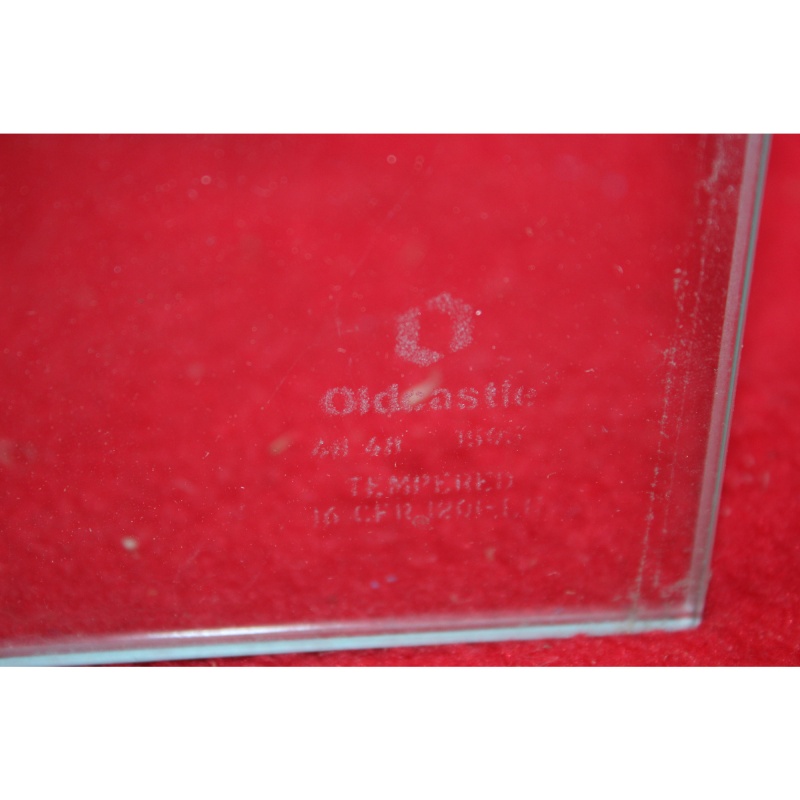 OldCastle 14" x 14" Tempered Glass Cubicles Glass Cubbies