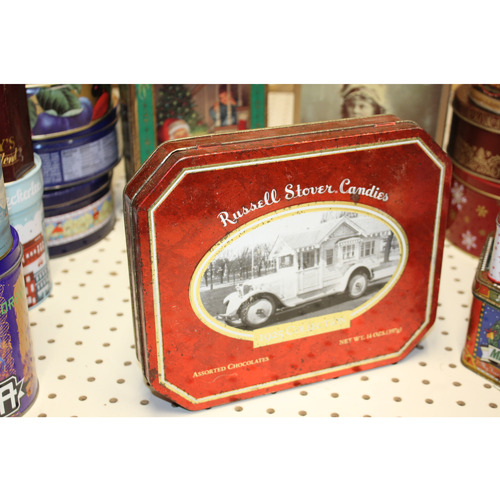 Item: 102161 - Collectible Holiday Tin Container