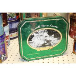 Item: 102164 - Collectible Holiday Tin Container
