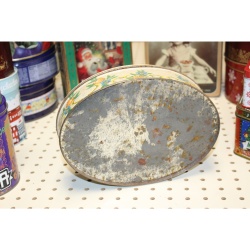 Item: 102167 - Collectible Holiday Tin Container
